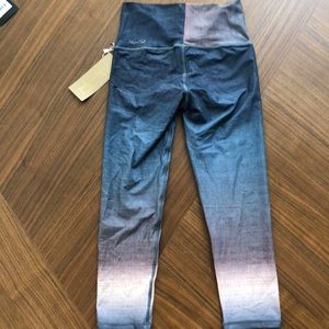 Niyama Sol Pants - NWT Niyama Sol beachcomber twilight tights size S Niyama Sol Pants - NWT Niyama Sol beachcomber twilight tights size S